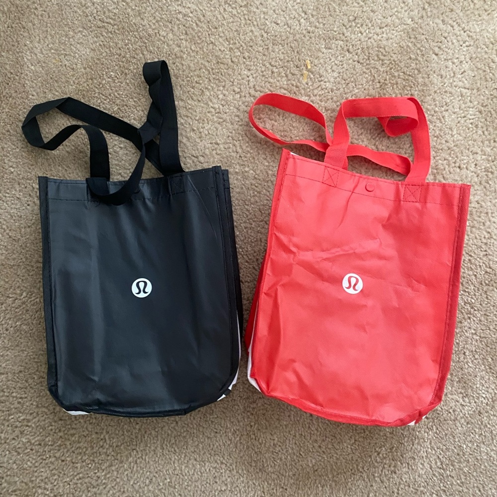 Lululemon reuseable bags